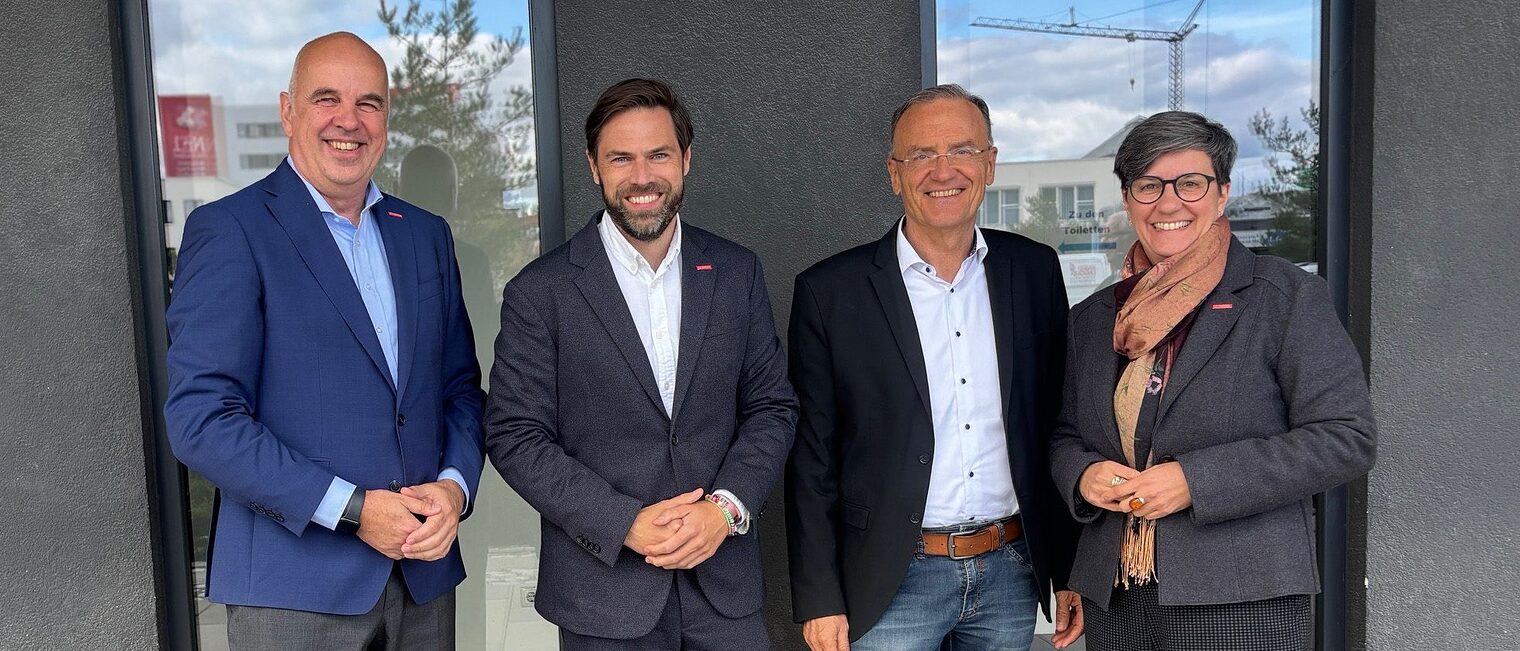 v.l.n.r.: Präsident Füll, neuer Geschäftsführer Pierre Schlosser, Präsident Dittmar, Präsidentin Haus